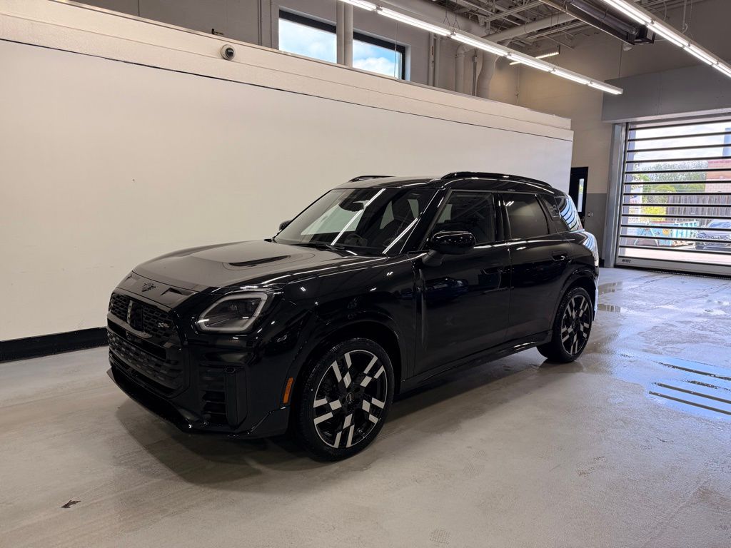 Thumbnail: 2027 MINI Cooper Countryman - 1