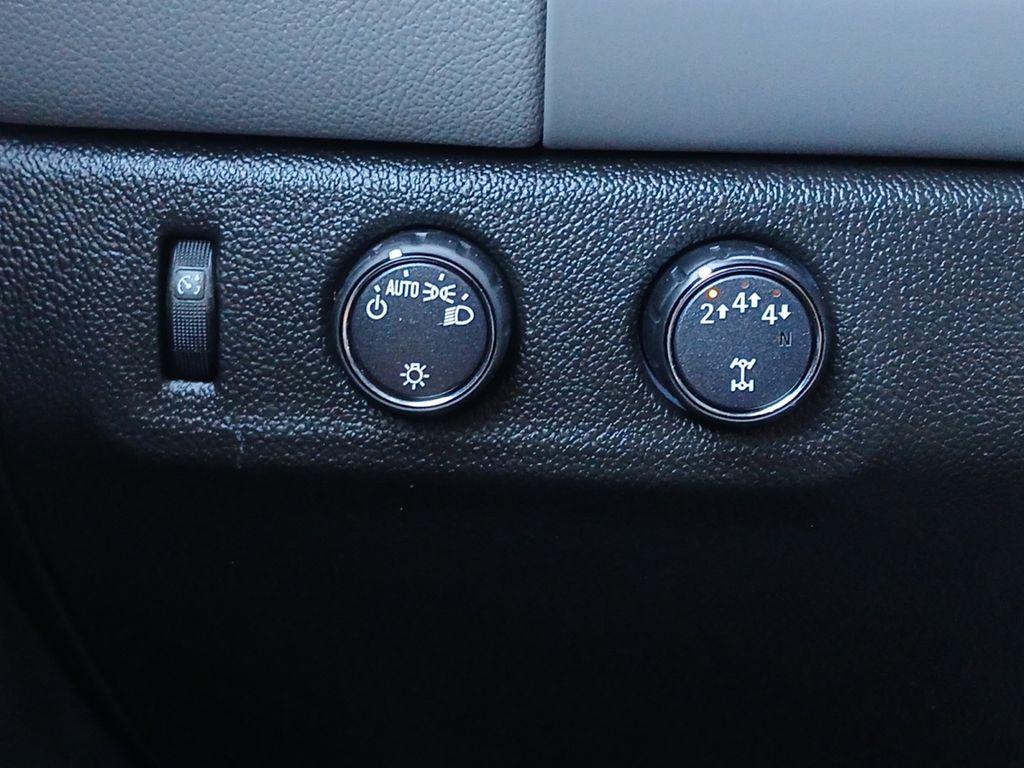 Used Car 2020 Chevrolet Colorado  Work Truck For Sale Under $25,000 In Austin, Texas