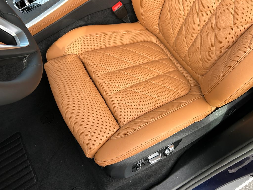 2026 BMW X5 xDrive50e 15