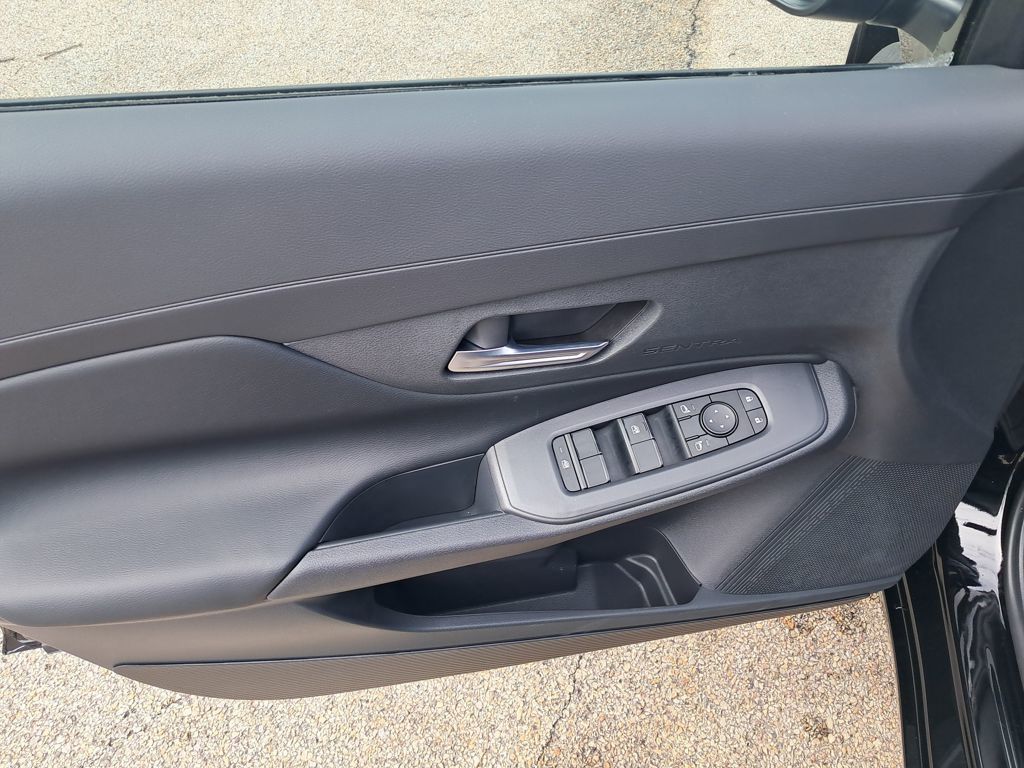2026 Nissan Sentra SV - 10