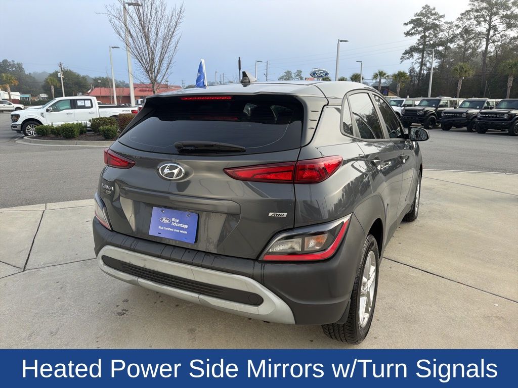 2023 Hyundai Kona SE