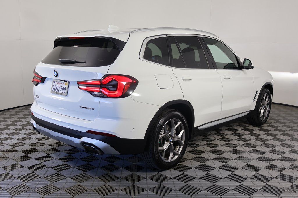 Thumbnail: 2023 BMW X3 - 4