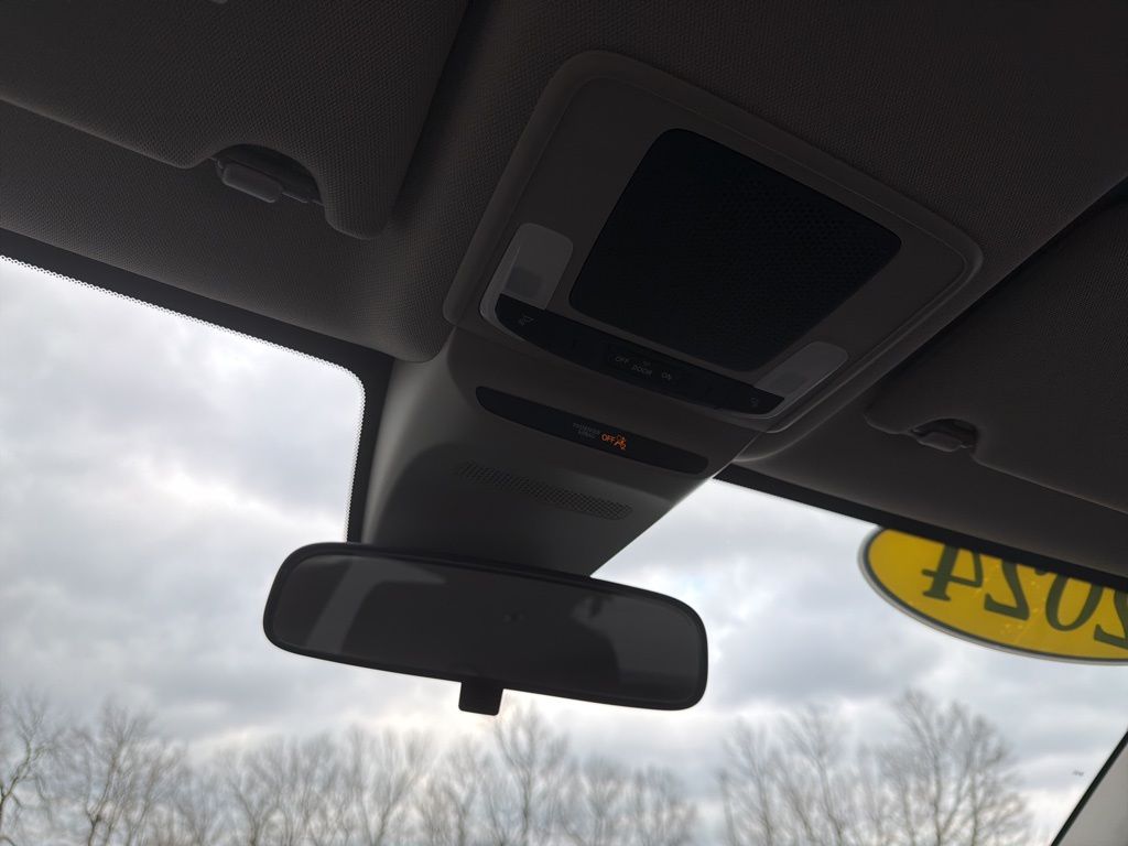 Thumbnail: 2024 Honda HR-V - 13