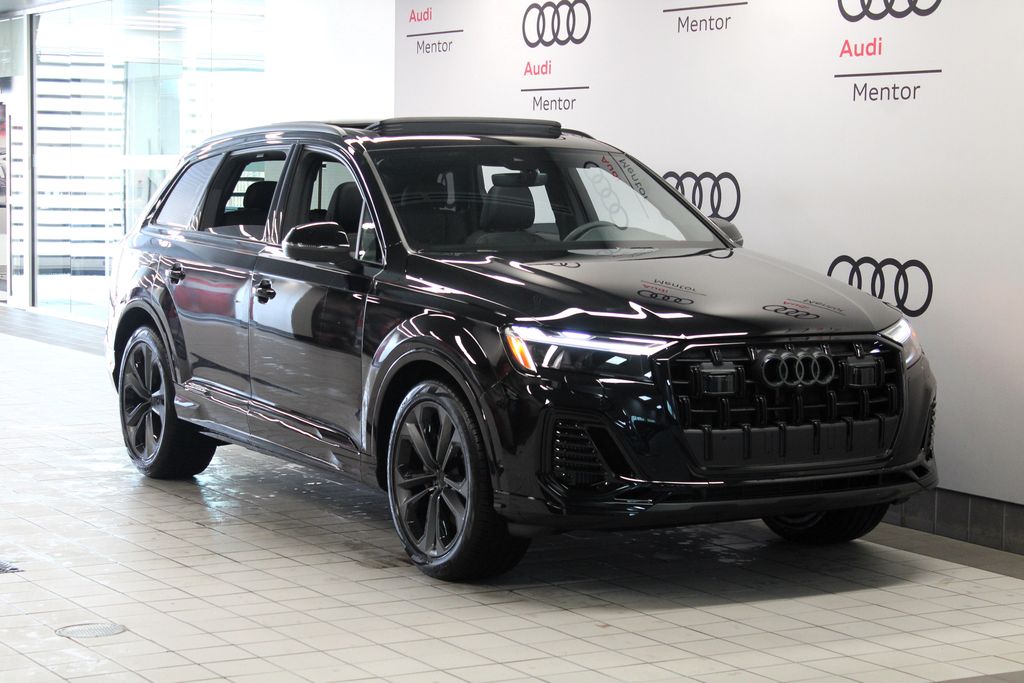 Thumbnail: 2026 Audi Q7 - 8