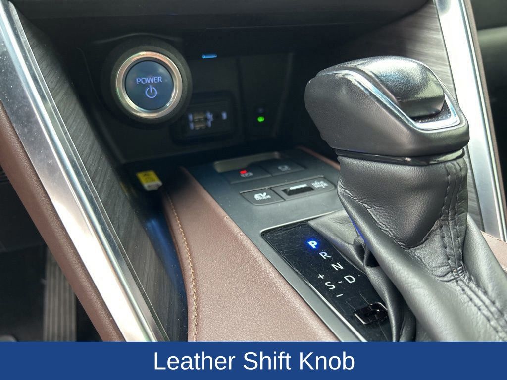 2022 Toyota Venza XLE