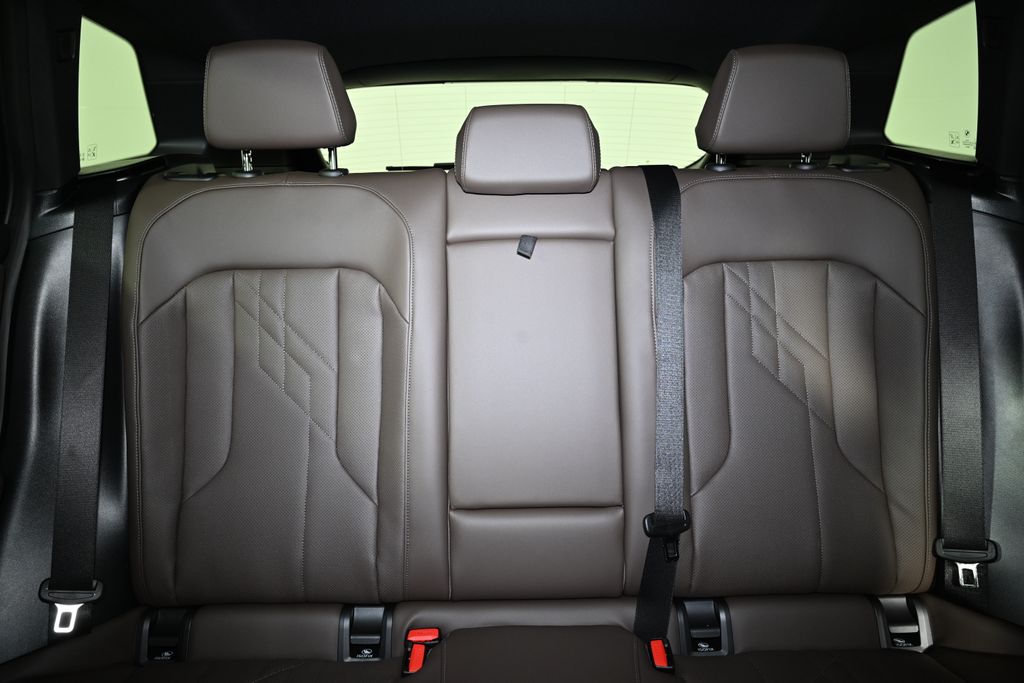 Thumbnail: 2026 BMW X3 - 25