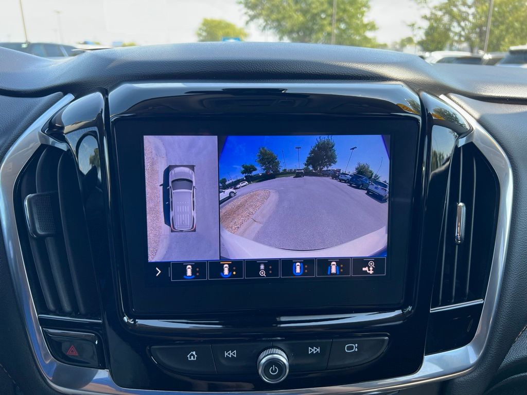 Used 2020 Chevrolet Traverse SUV