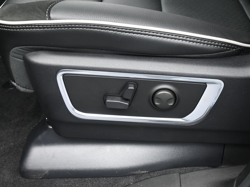 New 2026 Bright White Clearcoat Ram Laramie image 12