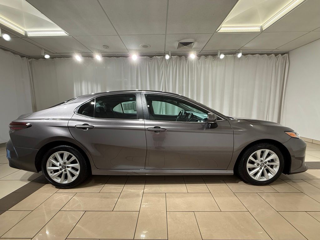 Thumbnail: 2024 Toyota Camry - 6