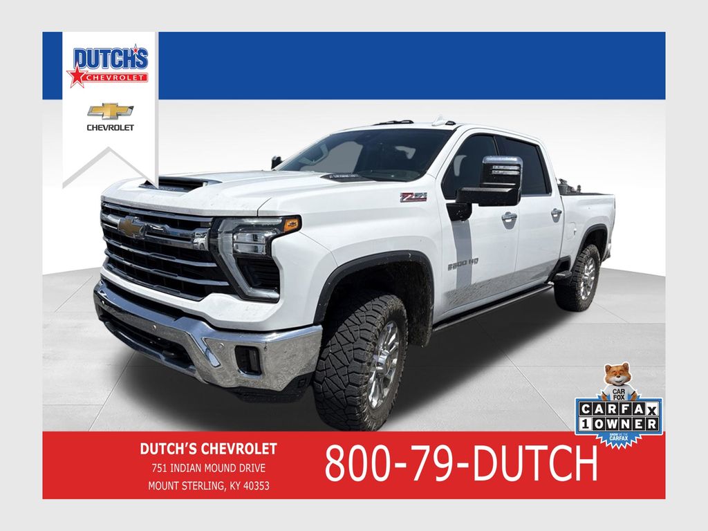 Summit White 2024 Chevrolet Silverado 2500HD Pickup Truck Four-Wheel Drive Automatic