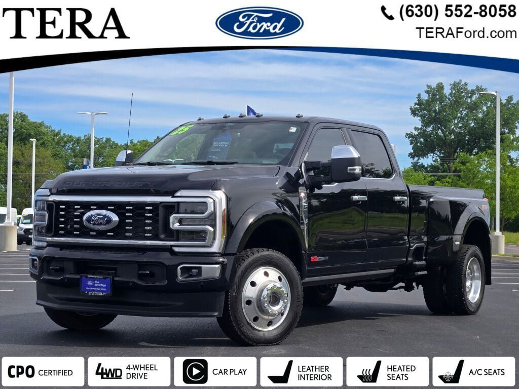 Black Metallic 2025 Ford F-450 Super Duty Pickup Truck Four-Wheel Drive Automatic