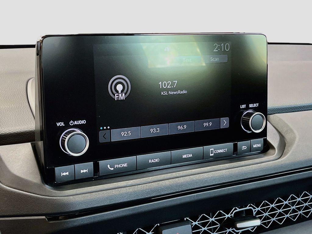 Used 2025 Charcoal Honda SE image 13