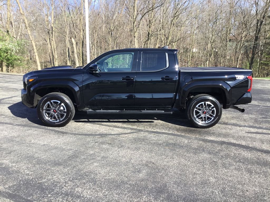 Thumbnail: 2025 Toyota Tacoma - 2