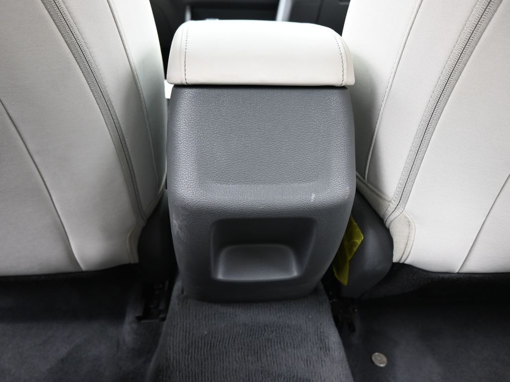 Used 2023 Serenity White Hyundai SEL image 37