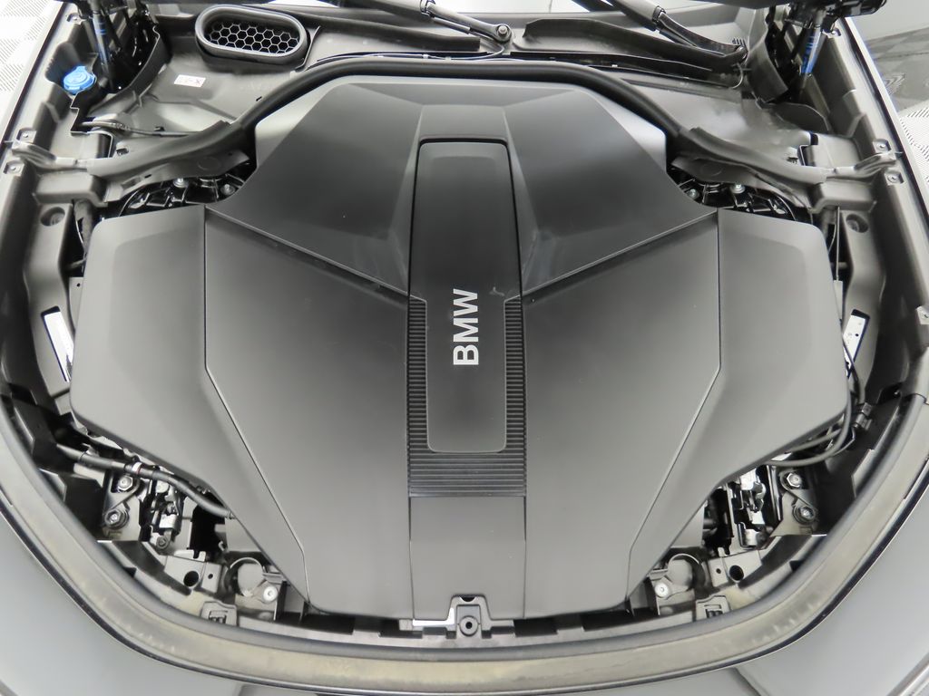 Thumbnail: 2026 BMW i7 - 28