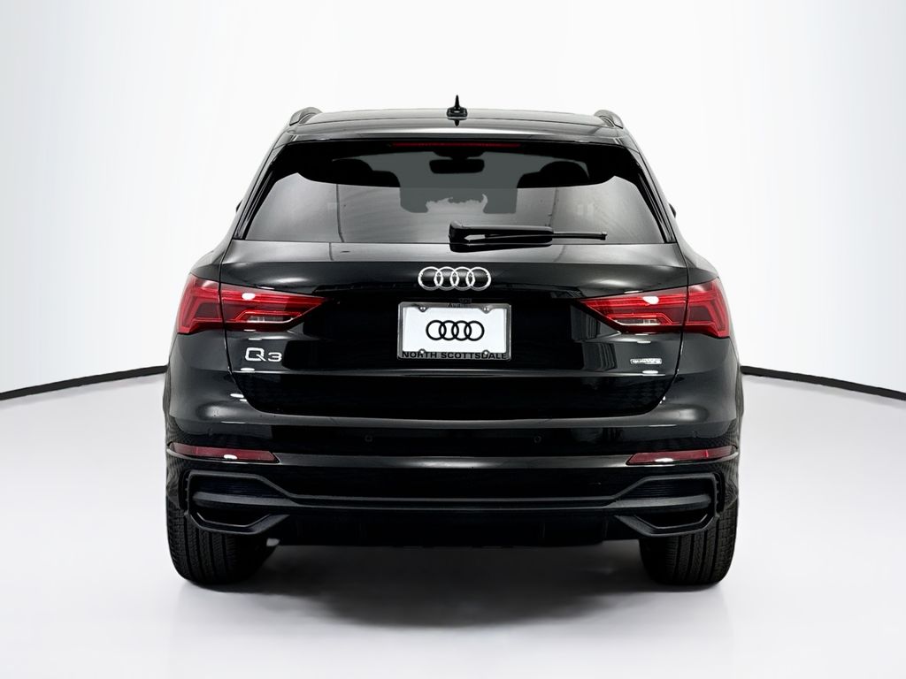 Thumbnail: 2025 Audi Q3 - 6