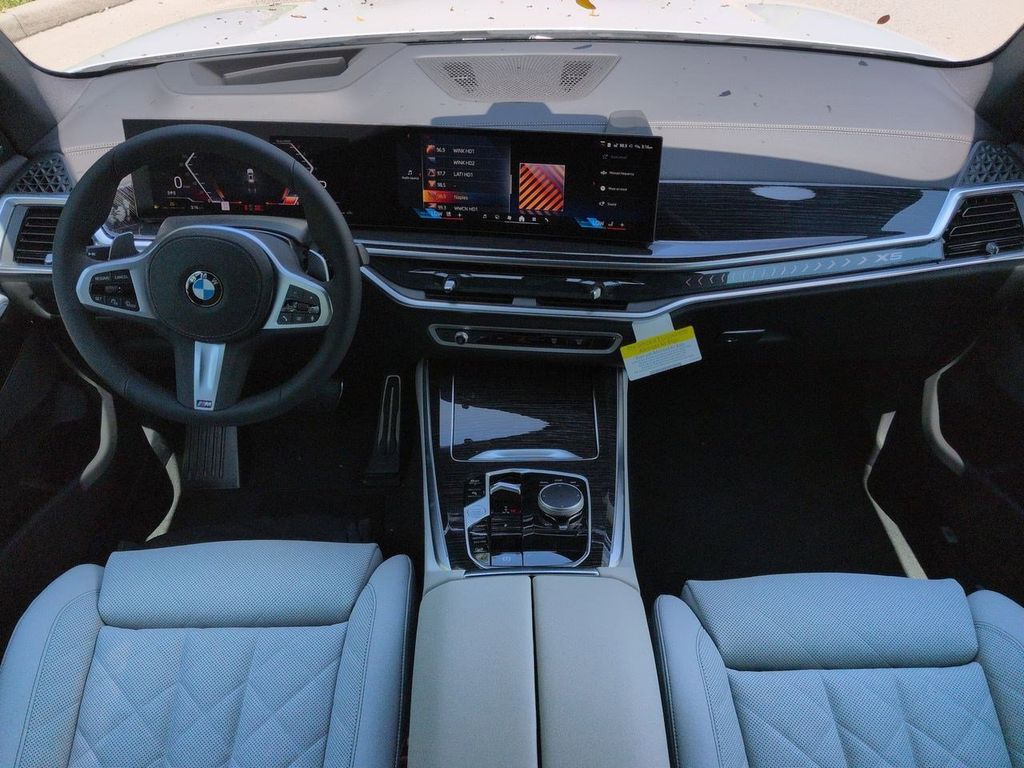 New 2026 White BMW xDrive40i image 15