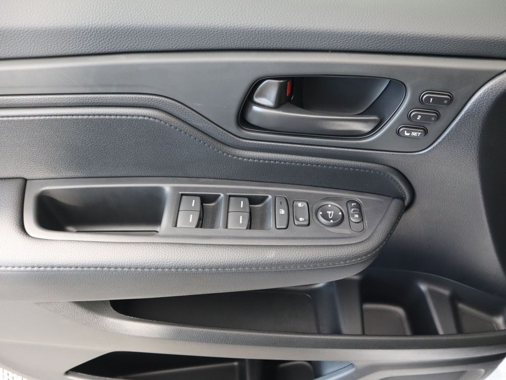 Thumbnail: 2026 Honda Odyssey - 24