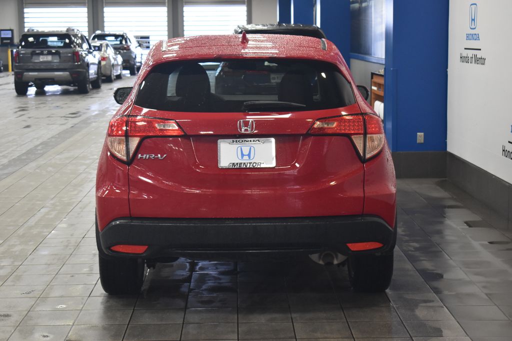 Thumbnail: 2017 Honda HR-V - 4