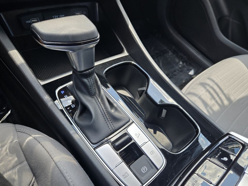2022 Hyundai Santa Cruz - $21,499