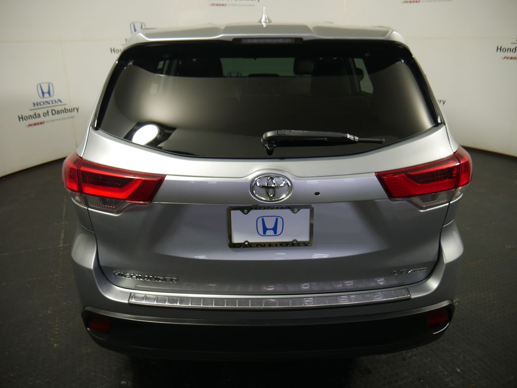 Thumbnail: 2019 Toyota Highlander - 5