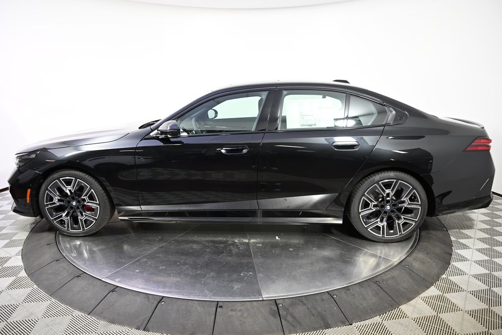 Thumbnail: 2026 BMW i5 - 2