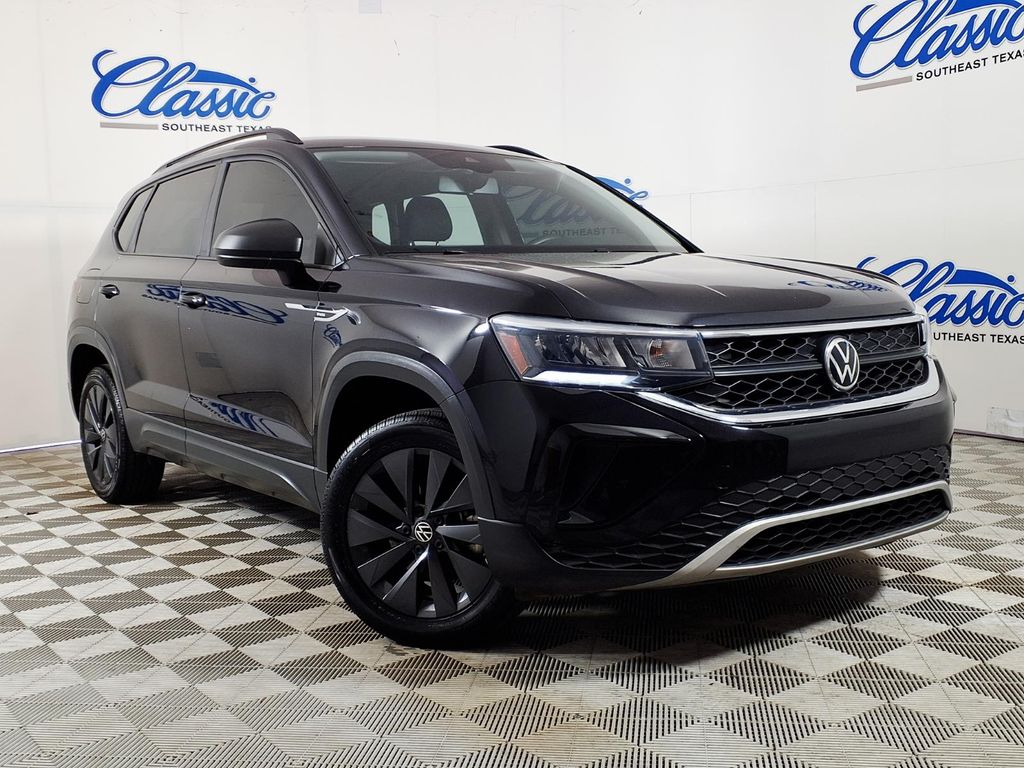 2022 Volkswagen Taos S FWD