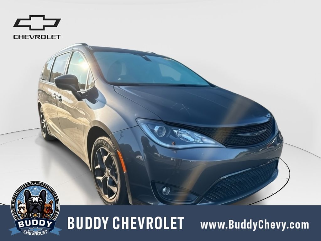 2020 Chrysler Pacifica Touring L FWD