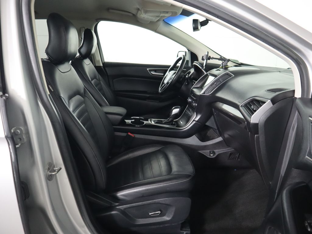 2017 Ford Edge SEL 20