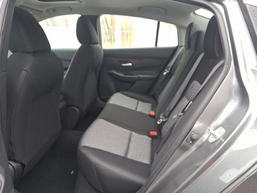 Thumbnail: 2027 Nissan Sentra - 5