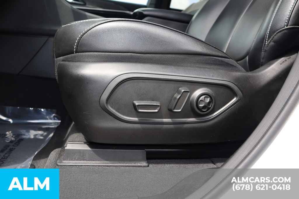 2024 Jeep Grand Cherokee Limited photo 10