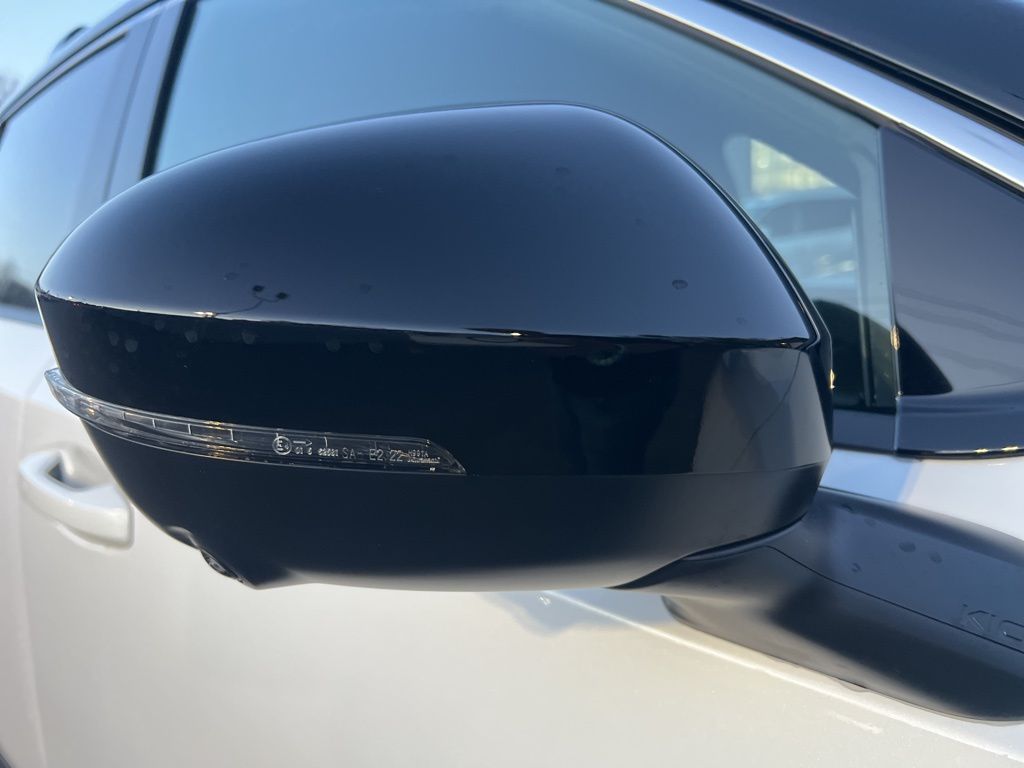 2026 Nissan KICKS SR AWD - Photo 11