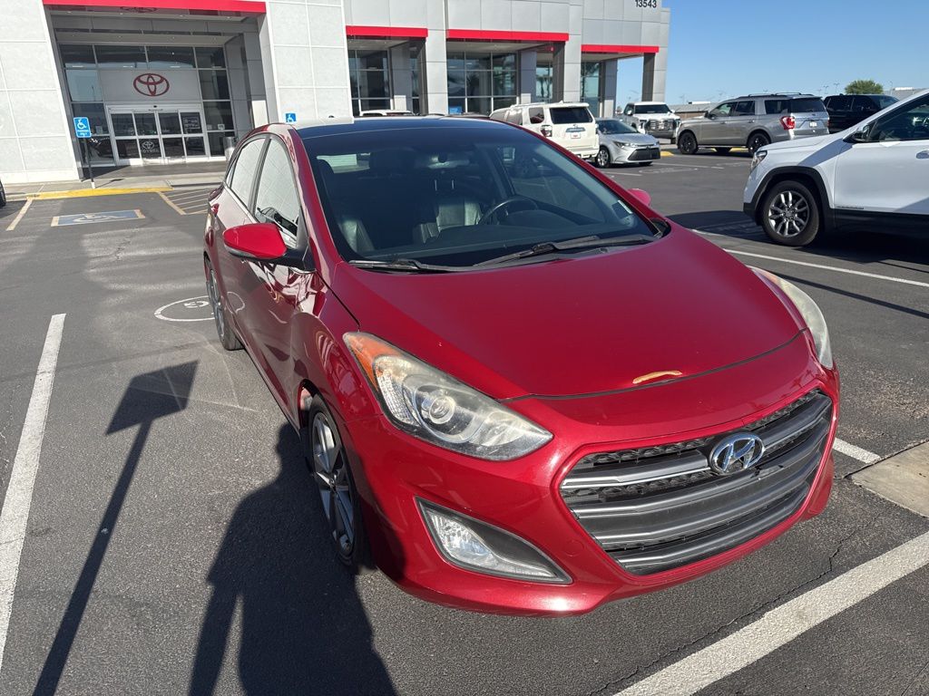 Thumbnail: 2016 Hyundai Elantra - 3