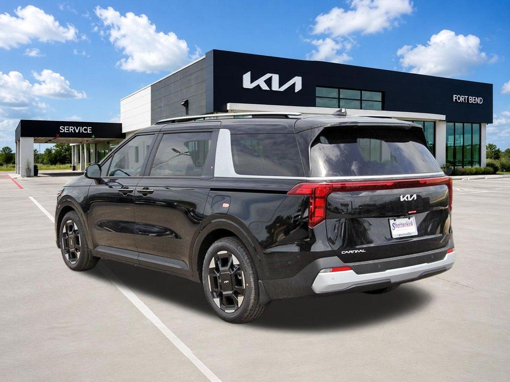 New 2026 Kia Carnival MPV Van