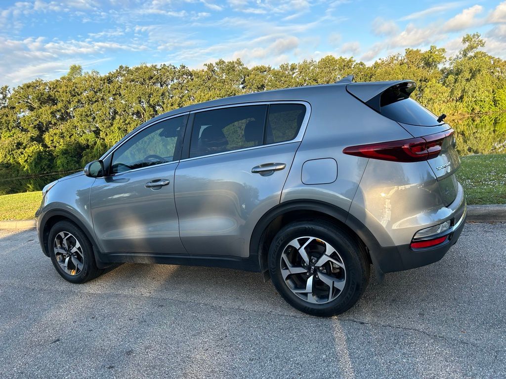 Thumbnail: 2021 Kia Sportage - 3