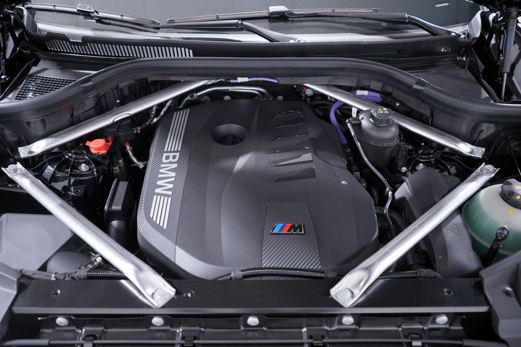 Thumbnail: 2027 BMW X6 - 19
