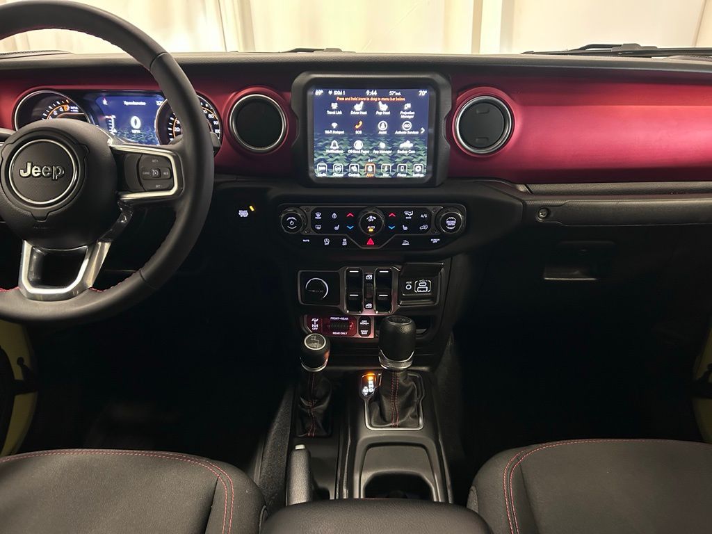 used 2023 Jeep Gladiator car, priced at $38,917