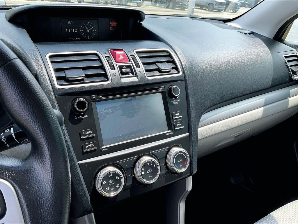 2018 Subaru Forester — photo 19