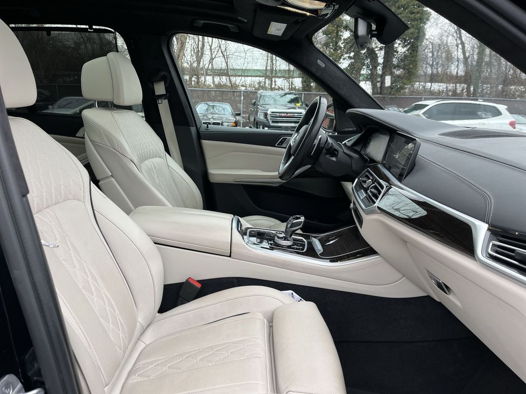 Thumbnail: 2023 BMW X5 - 25