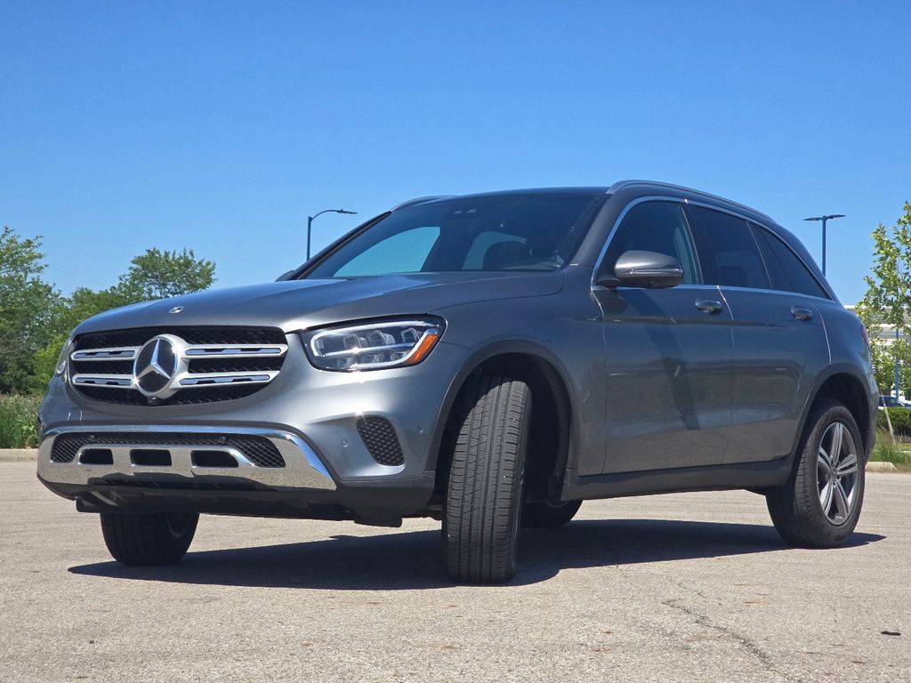 Certified Used 2022 Gray Mercedes-Benz GLC 300 image 14
