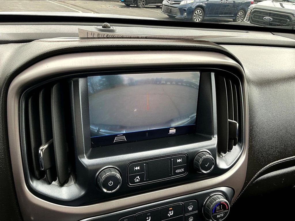 2022 GMC Canyon — photo 18