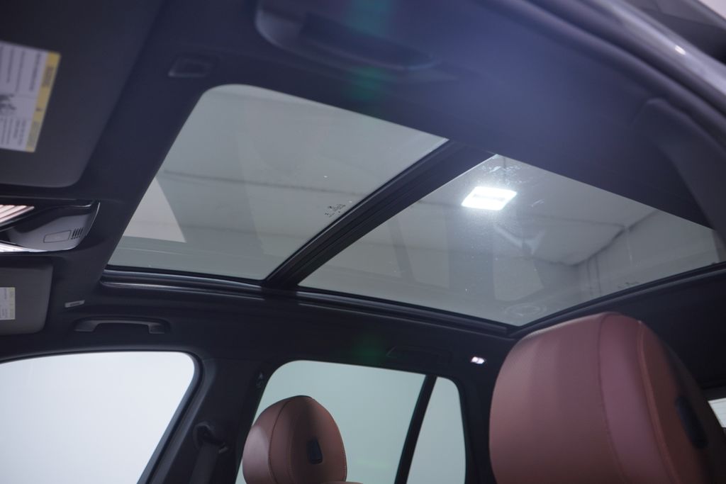 Thumbnail: 2026 BMW X5 - 8