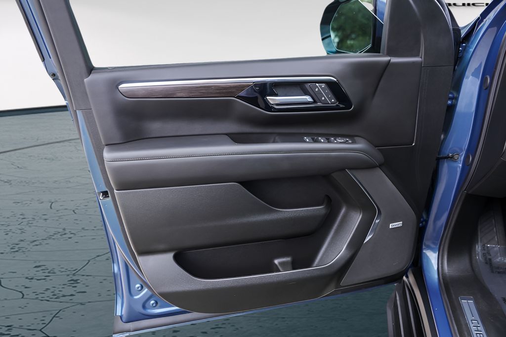 Used Car 2025 Chevrolet Tahoe  Lt For Sale Under $70,000 In Austin, Texas