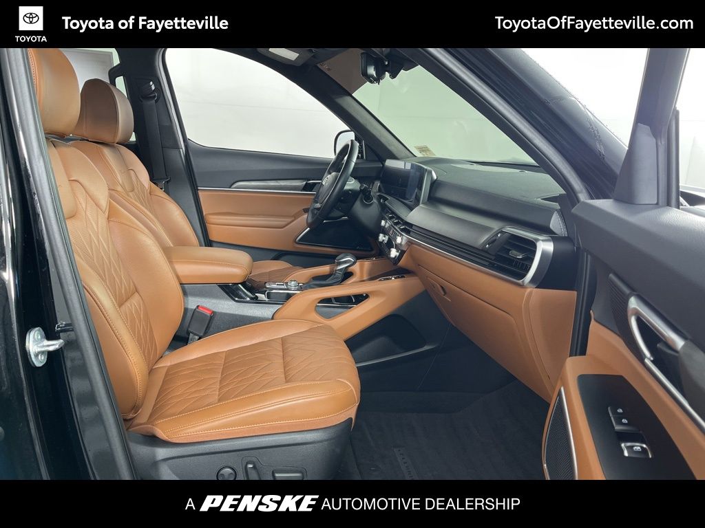 Thumbnail: 2025 Kia Telluride - 8