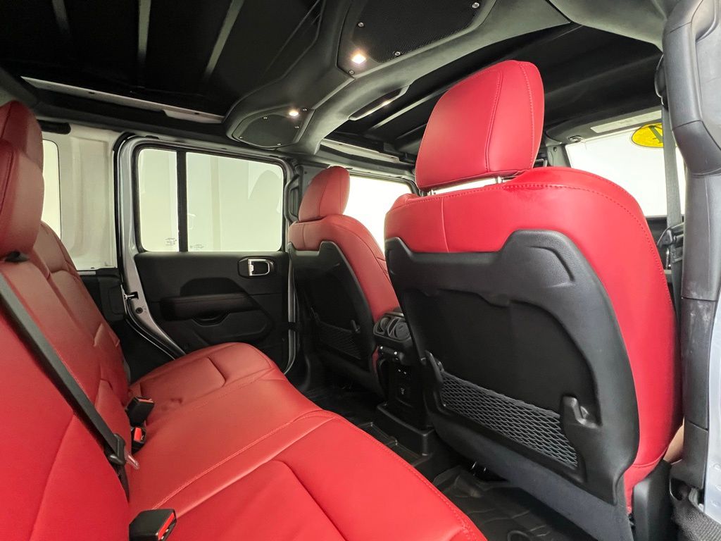 Thumbnail: 2024 Jeep Wrangler - 9