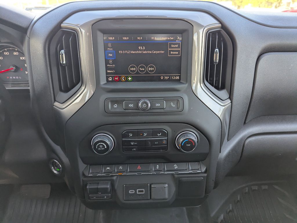 used 2025 Chevrolet Silverado 1500 car, priced at $38,991