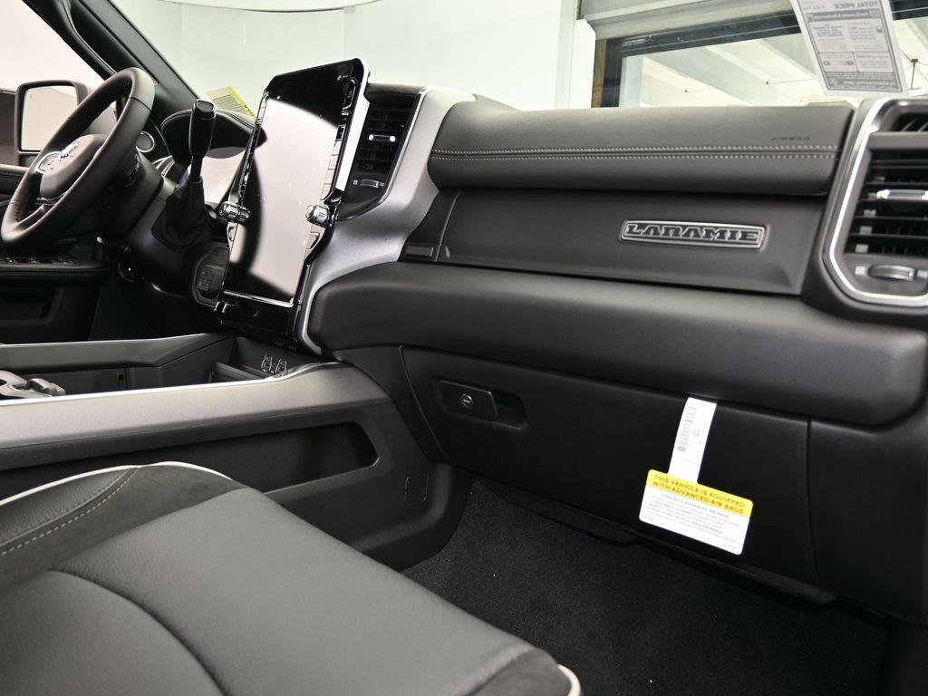 New 2026 Bright White Clearcoat Ram Laramie image 45
