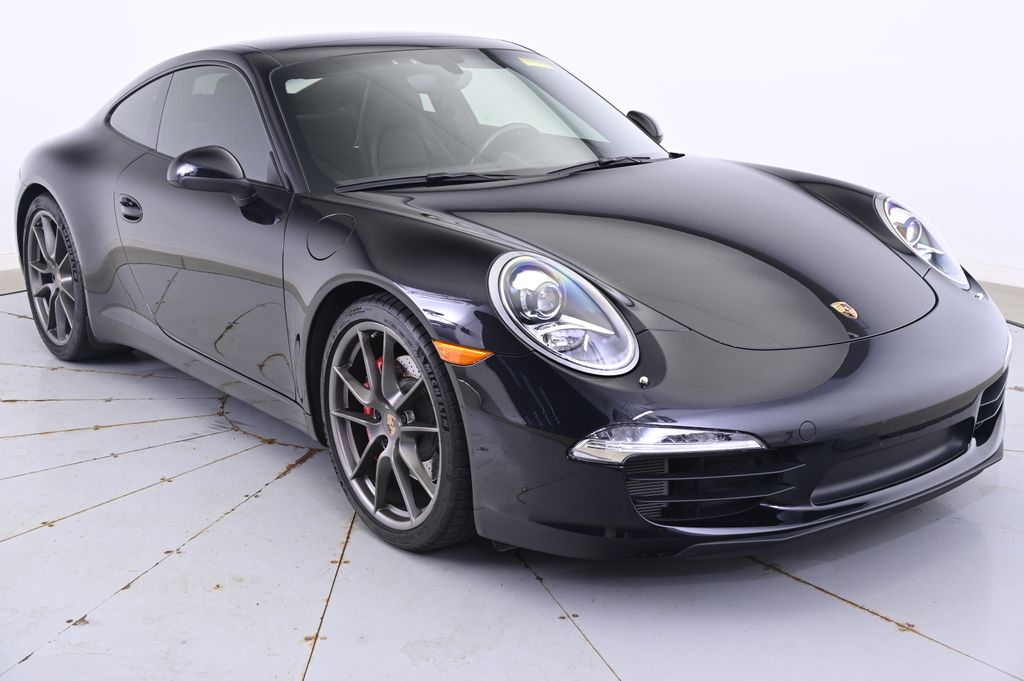 Thumbnail: 2013 Porsche 911 - 9