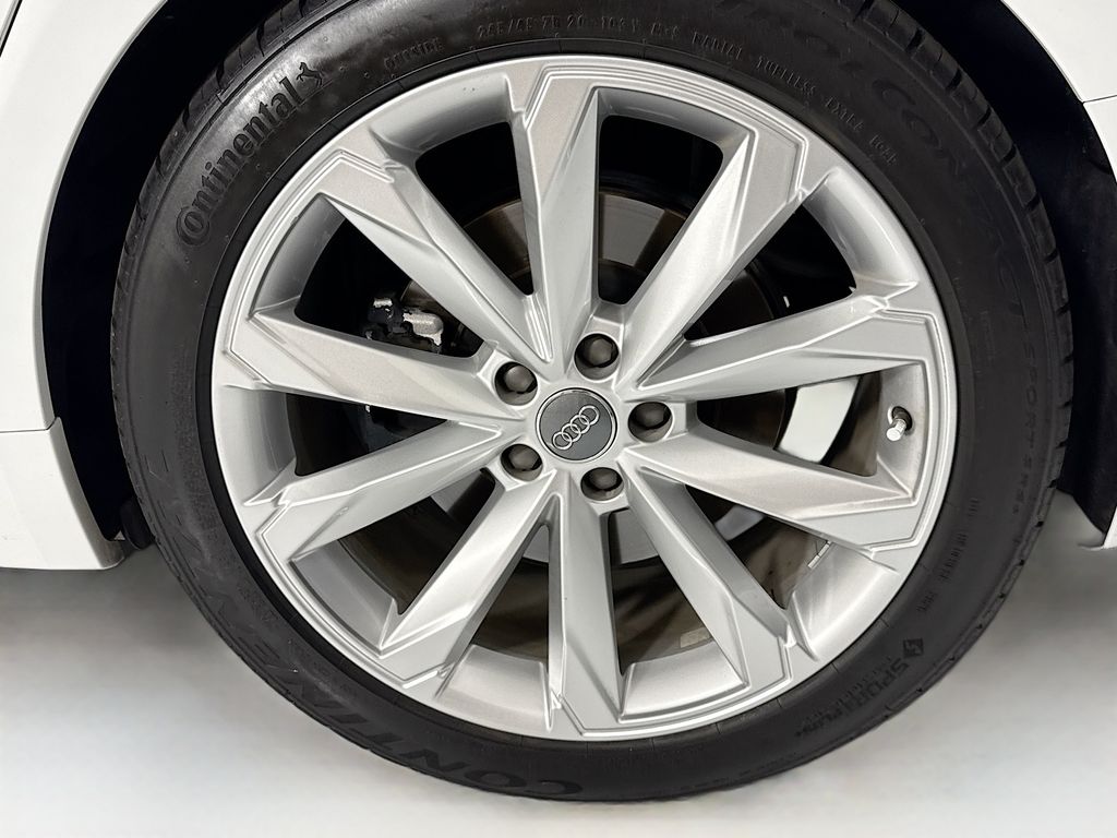 Thumbnail: 2020 Audi A6 - 31