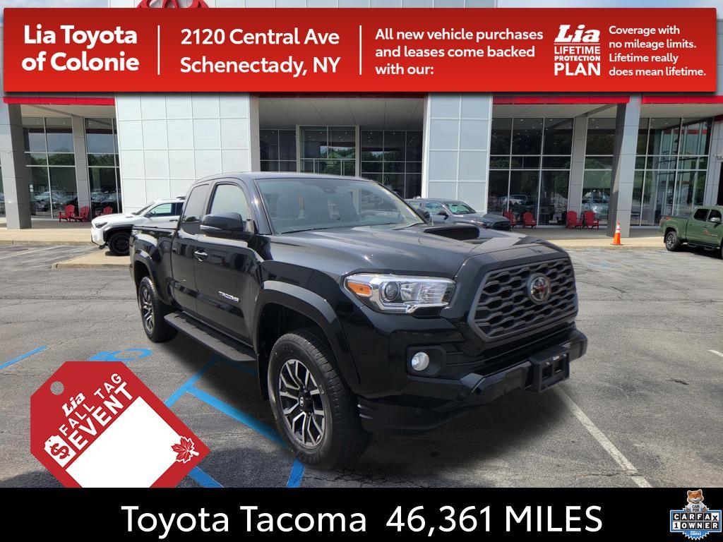 Midnight Black Metallic 2021 Toyota Tacoma Pickup Truck Four-Wheel Drive 6-Speed Manual